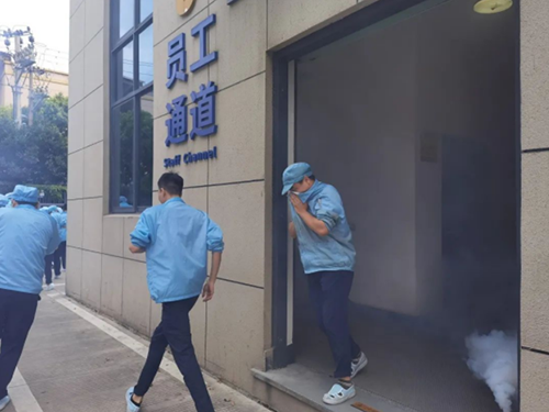 精華股份開(kāi)展2023年度消防逃生、應急救援演練活動(dòng)(圖8)