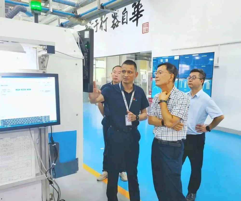 秦川三立一行蒞臨我司參觀(guān)交流(圖1)