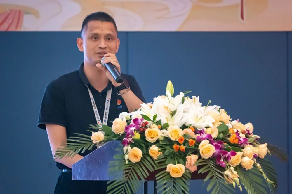 月滿(mǎn)華誕 情滿(mǎn)雙節 | 精華股份2023年中秋團圓宴圓滿(mǎn)舉行(圖2) 月滿(mǎn)華誕 情滿(mǎn)雙節 | 精華股份2023年中秋團圓宴圓滿(mǎn)舉行(圖2)